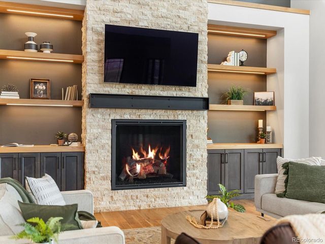 3650 Tall Grass Ct, Timnath, CO 80547