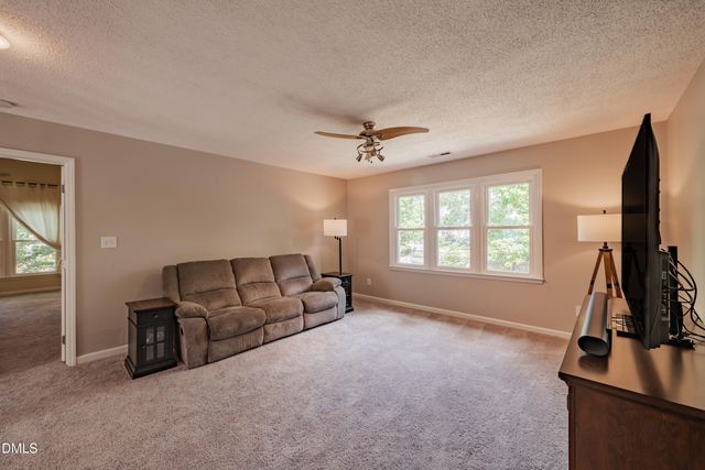 102 Settlers Mill Lane, Durham, NC 27713