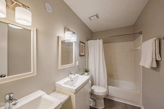 102 Settlers Mill Lane, Durham, NC 27713
