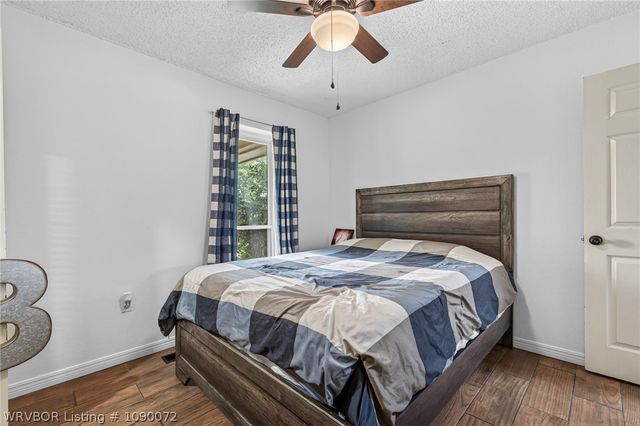 1500 N 13th Street, Van Buren, AR 72956