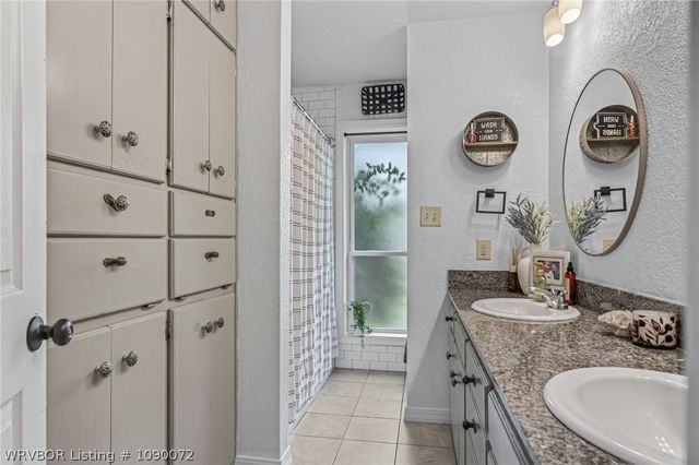 1500 N 13th Street, Van Buren, AR 72956