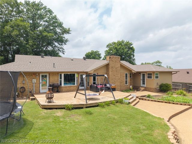 1500 N 13th Street, Van Buren, AR 72956