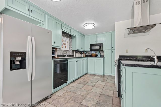 1500 N 13th Street, Van Buren, AR 72956