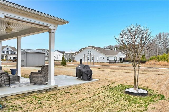 1042 Egret LN, Suffolk, VA 23434