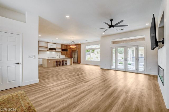 2621 Hanging Rock Drive, Las Vegas, NV 89134