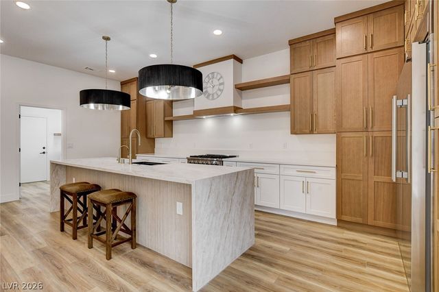2621 Hanging Rock Drive, Las Vegas, NV 89134