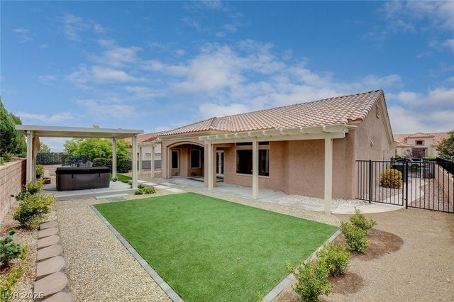 2621 Hanging Rock Drive, Las Vegas, NV 89134