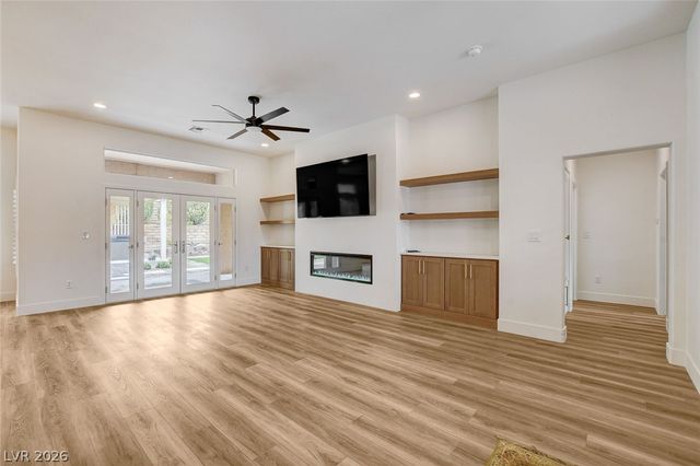 2621 Hanging Rock Drive, Las Vegas, NV 89134