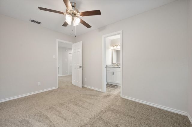 2216 Reverchon Drive, Arlington, TX 76017