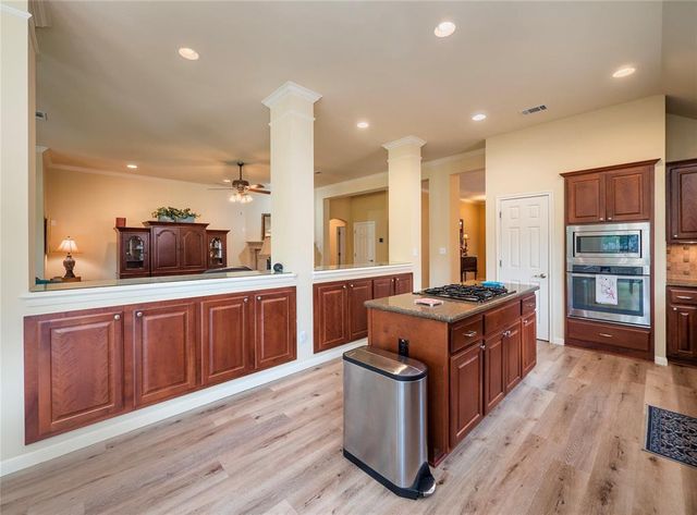 3805 Longhorn Acres ST, Cedar Park, TX 78613