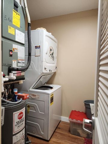 150 Lake Barbara Drive, West Palm Beach, FL 33411