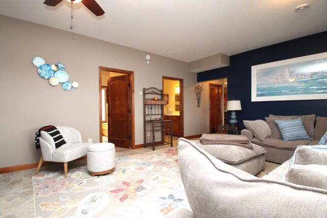 33332 Lone Pine Drive, Browerville, MN 56438