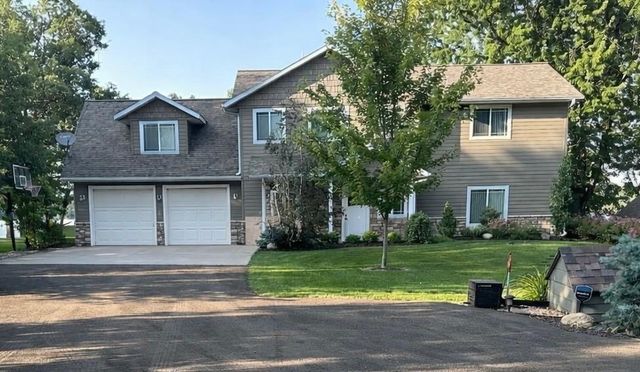 33332 Lone Pine Drive, Browerville, MN 56438