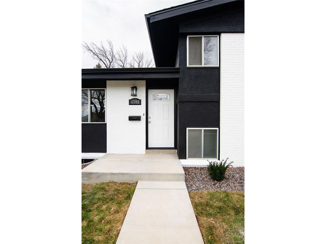 12362 W 60th Pl, Arvada, CO 80004