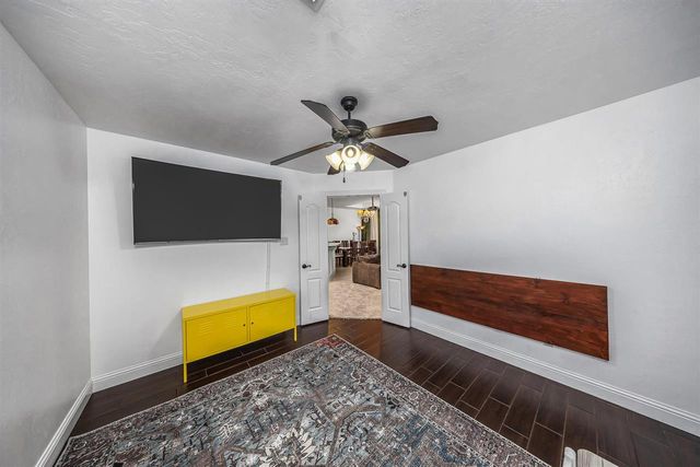 18 NE Summerwood Dr, Elgin, OK 73538