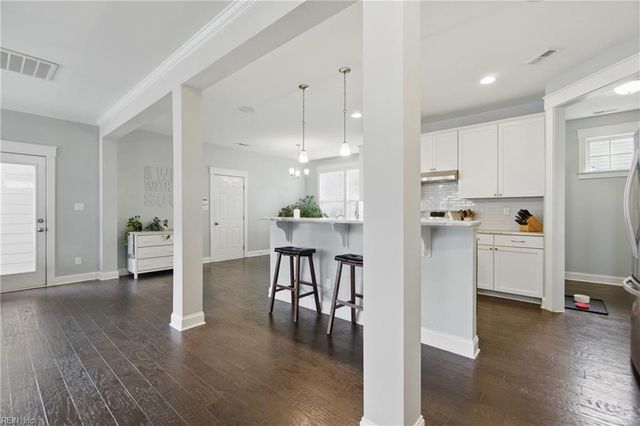 605 Robert Frost RD, Chesapeake, VA 23323