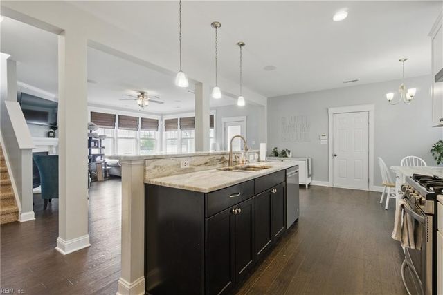 605 Robert Frost RD, Chesapeake, VA 23323