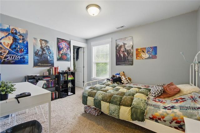 605 Robert Frost RD, Chesapeake, VA 23323