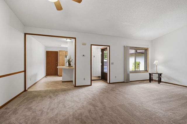 8564 134th Street W, Apple Valley, MN 55124