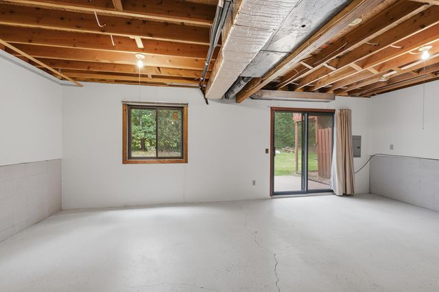 8564 134th Street W, Apple Valley, MN 55124