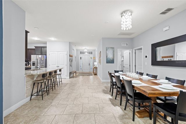 5376 OAKBOURNE AVENUE, Davenport, FL 33837