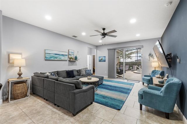 5376 OAKBOURNE AVENUE, Davenport, FL 33837