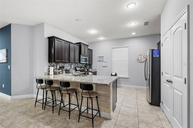 5376 OAKBOURNE AVENUE, Davenport, FL 33837