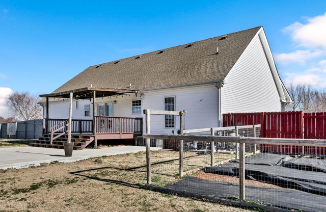 4492 Ironhorse Way, Clarksville, TN 37040