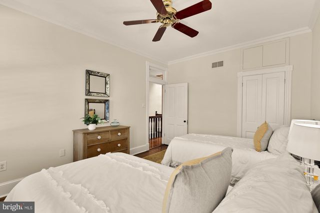 111 5TH ST SE, Washington, DC 20003