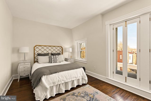 111 5TH ST SE, Washington, DC 20003