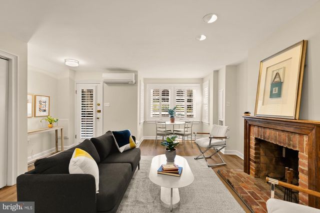 111 5TH ST SE, Washington, DC 20003