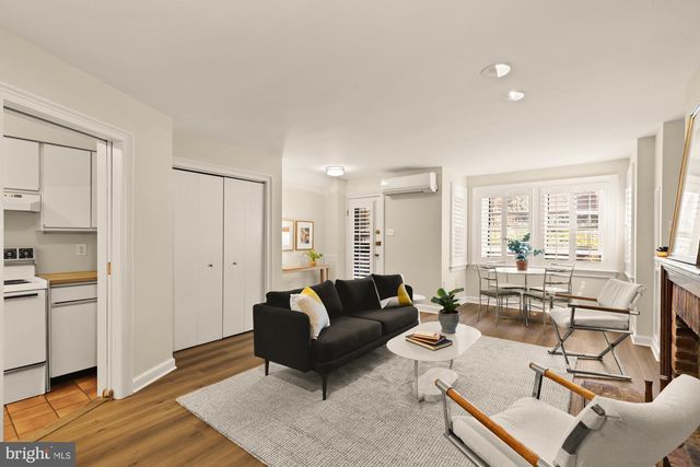 111 5TH ST SE, Washington, DC 20003