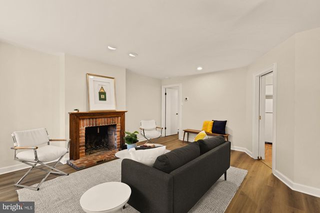 111 5TH ST SE, Washington, DC 20003