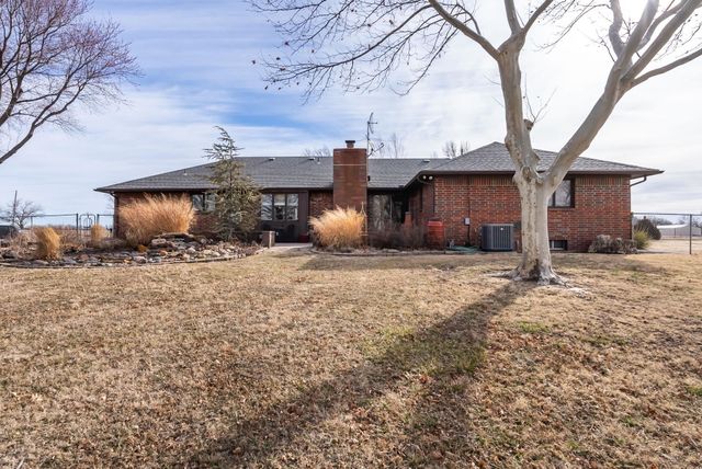 9901 N MERIDIAN AVE, Valley Center, KS 67147