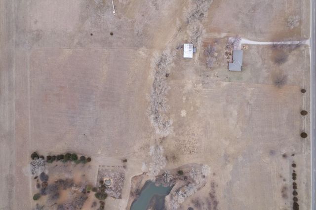 9901 N MERIDIAN AVE, Valley Center, KS 67147