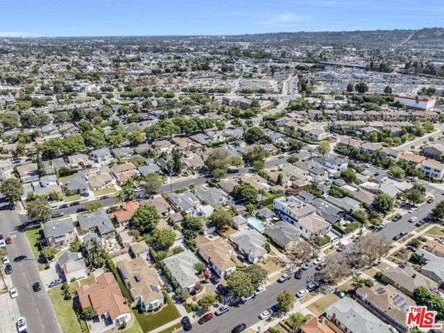 1818 Hi Point Street, Los Angeles, CA 90035