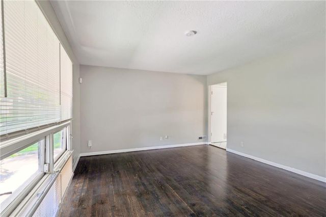 5336 Appleton Avenue, Raytown, MO 64133