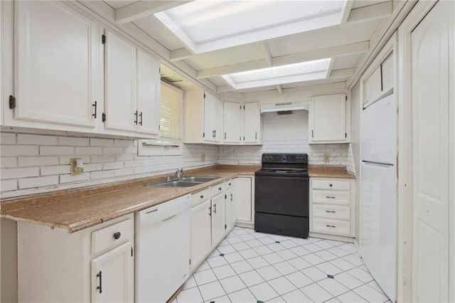 5336 Appleton Avenue, Raytown, MO 64133