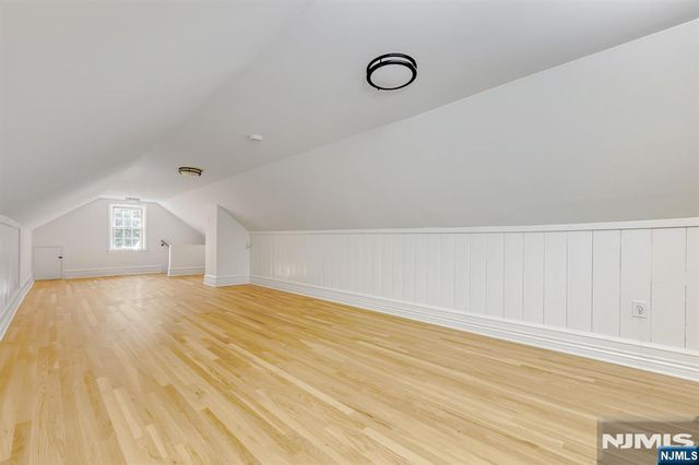 924 Franklin Avenue, Franklin Lakes, NJ 07417
