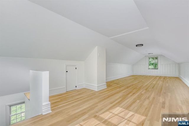 924 Franklin Avenue, Franklin Lakes, NJ 07417