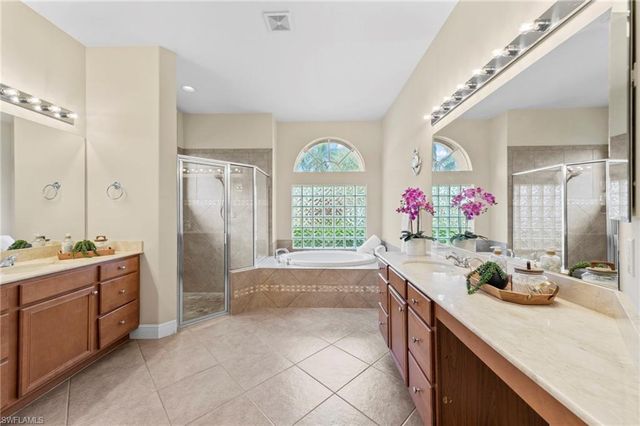 8411 Sedonia CIR, Estero, FL 33967