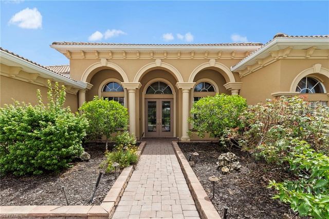 8411 Sedonia CIR, Estero, FL 33967