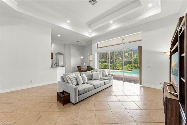 8411 Sedonia CIR, Estero, FL 33967