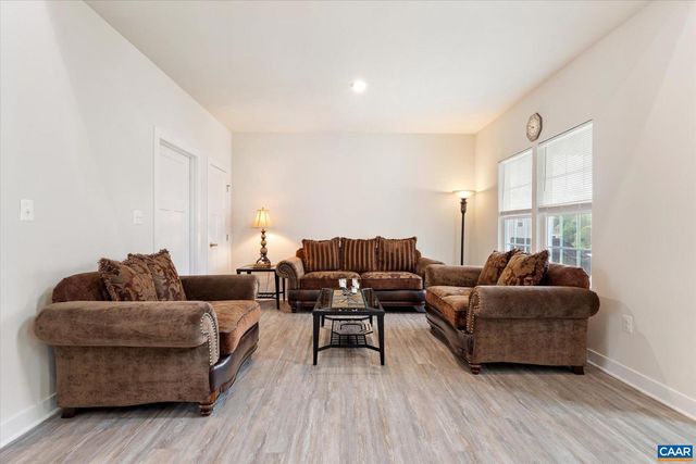 5626 MCKINLEY LN, Charlottesville, VA 22903