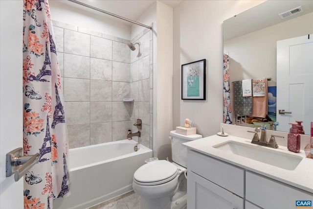 5626 MCKINLEY LN, Charlottesville, VA 22903