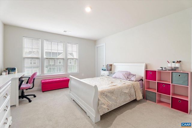 5626 MCKINLEY LN, Charlottesville, VA 22903