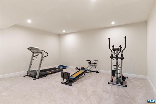 5626 MCKINLEY LN, Charlottesville, VA 22903