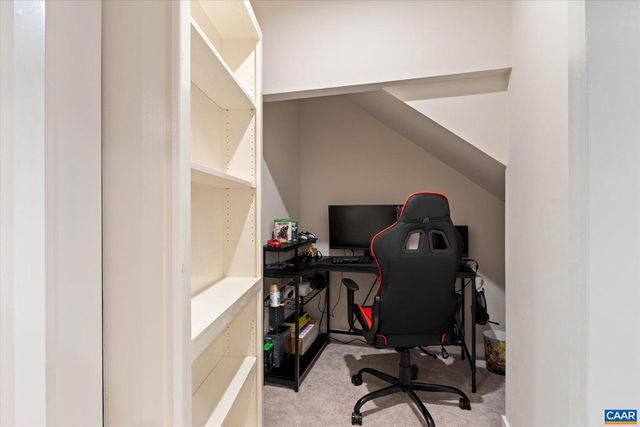 5626 MCKINLEY LN, Charlottesville, VA 22903