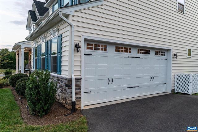 5626 MCKINLEY LN, Charlottesville, VA 22903