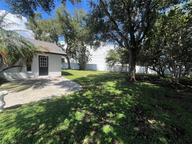 12195 71ST WAY, Largo, FL 33773